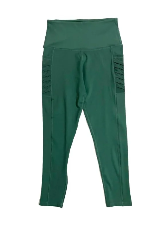 Women's High Rise Moto Side Pockets Capri Leggings In Green Charming Everyday Clothing For Women