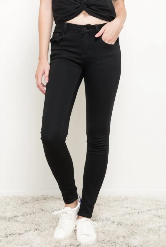 Stretchy Skinny Jeans In Black Comfy Women's Outfits for Daily Wear