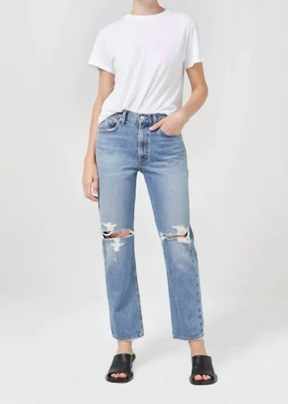 Mia Mid Rise Straight Jean In Rule Seasonal Women's Fashion Trends